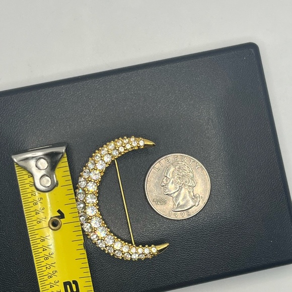 Swarovski gold tone clear rhinestone crescent moon brooch pin